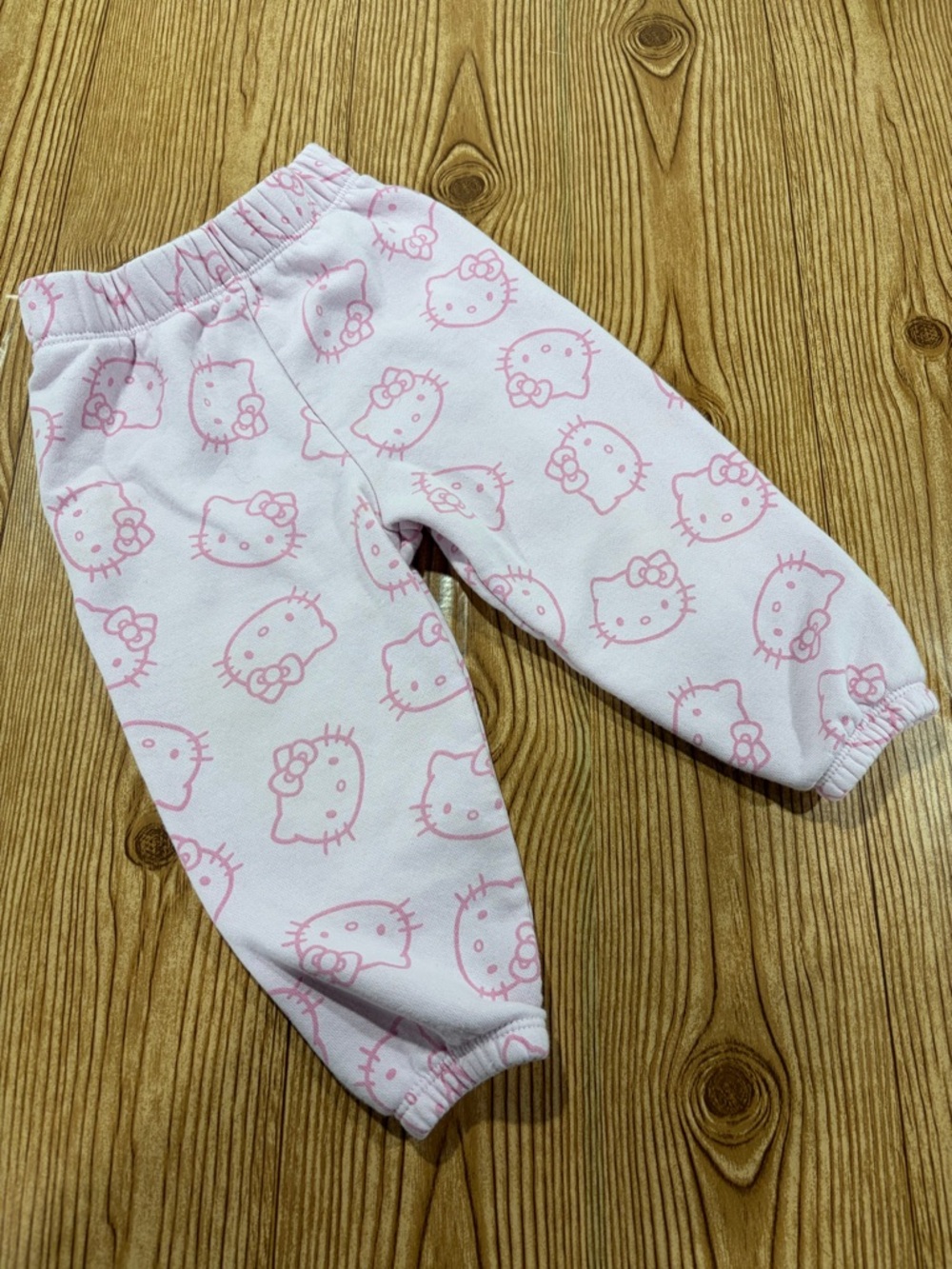 4/$20 Hello Kitty Pink & White Sweatpants Joggers 18 Months